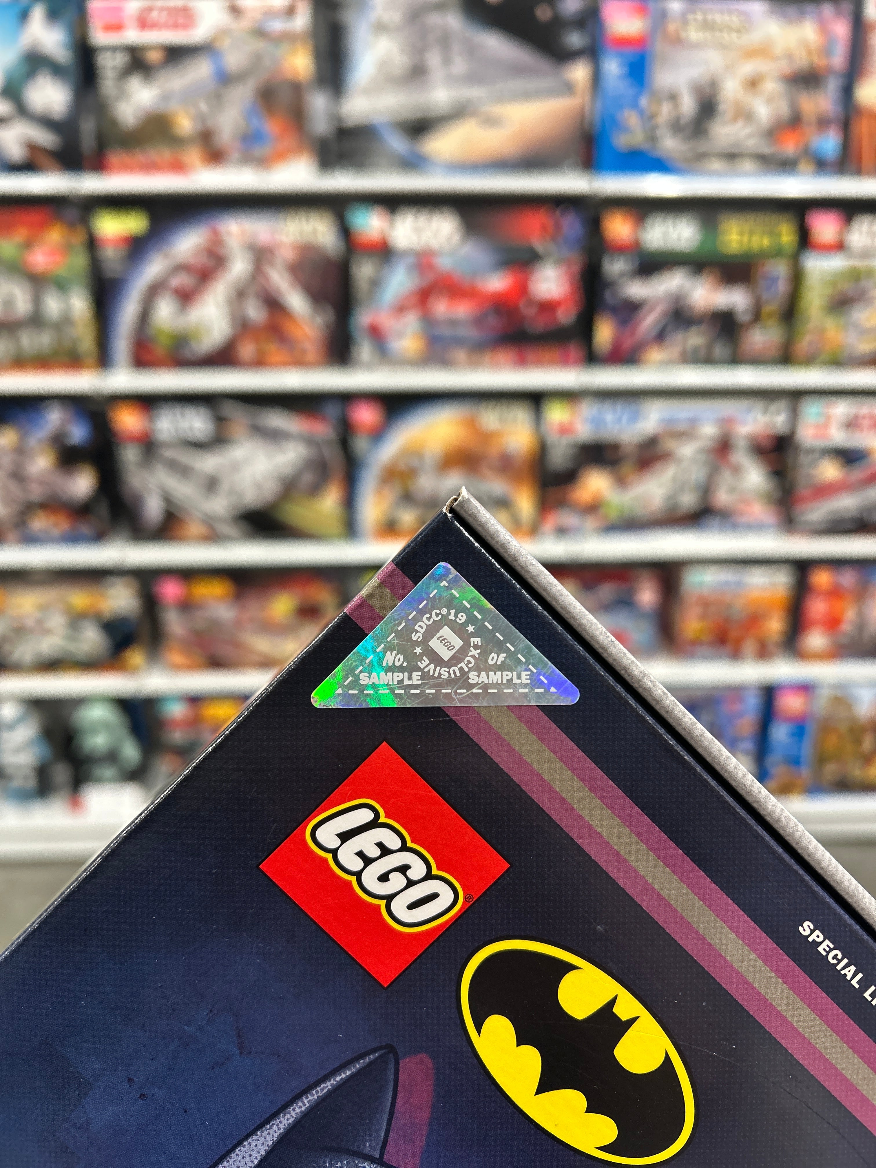 SAMPLE The Dark Knight of Gotham City, 77903