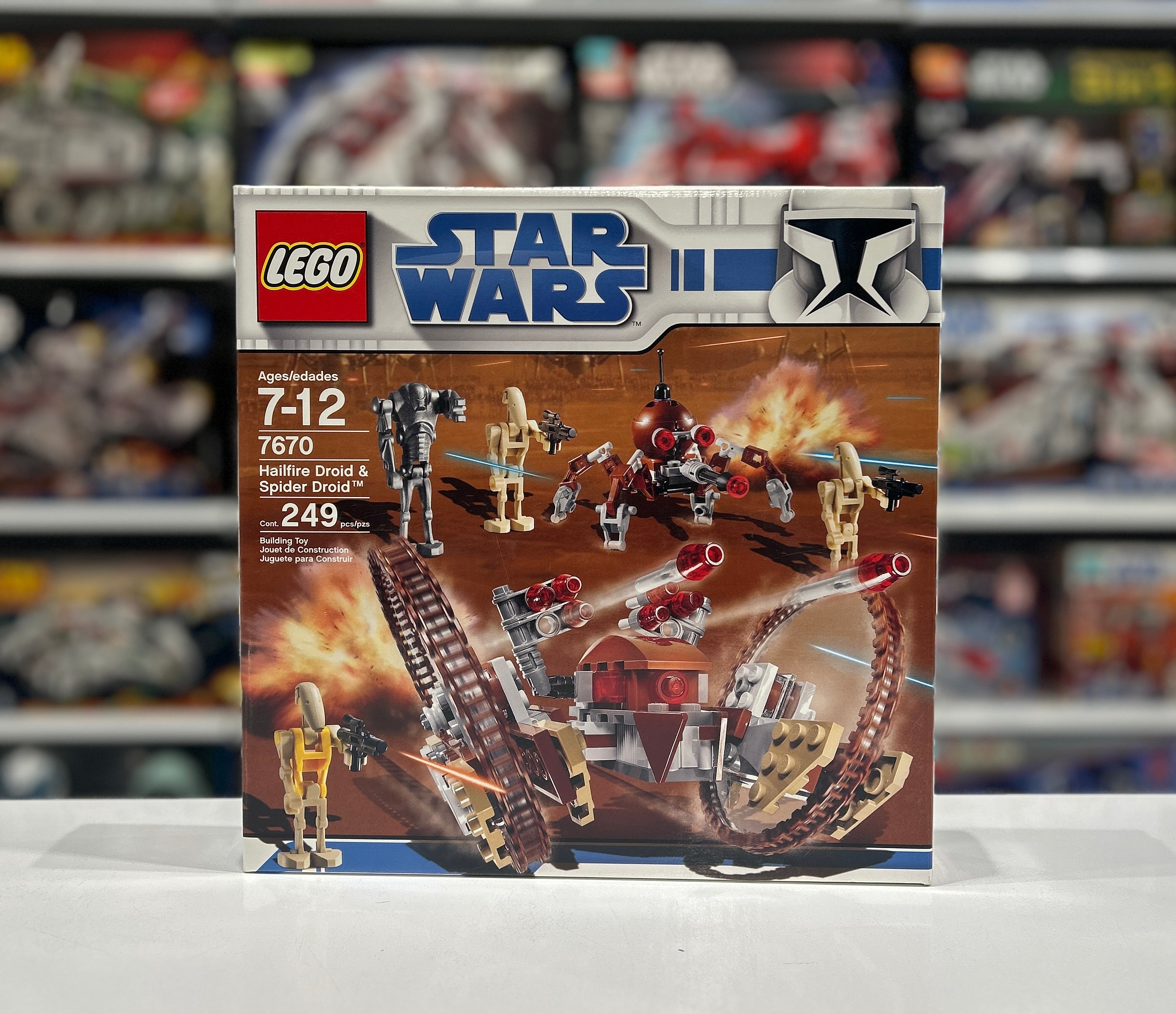 Hailfire Droid and Spider Droid (White Box), 7670