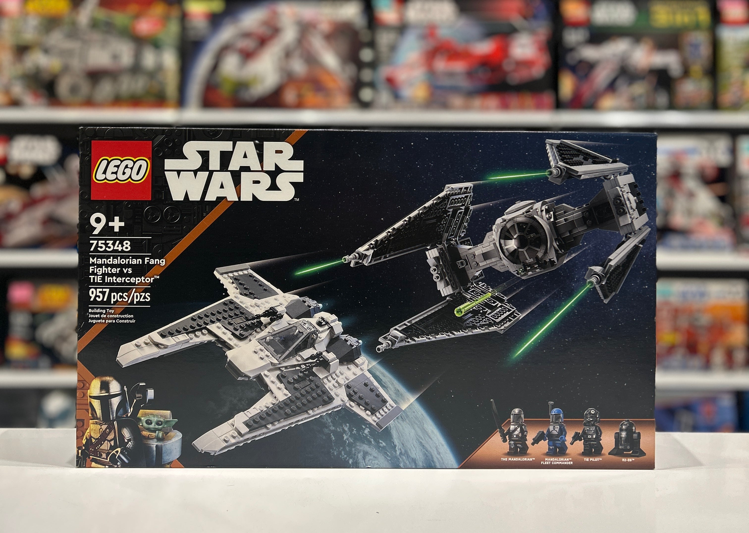 Mandalorian Fang Fighter vs. Tie Interceptor, 75348