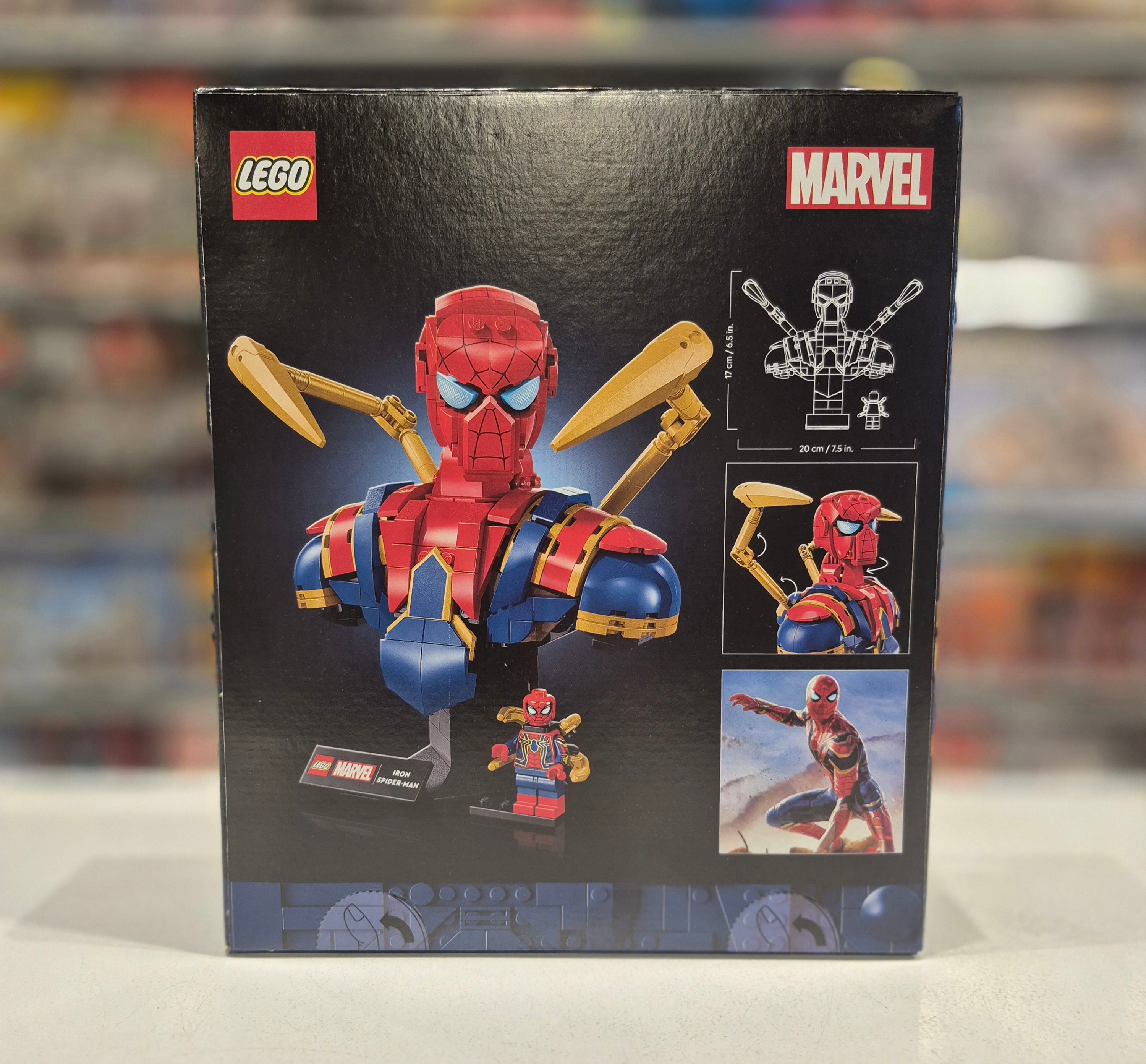 Iron Spider-Man Bust, 76326