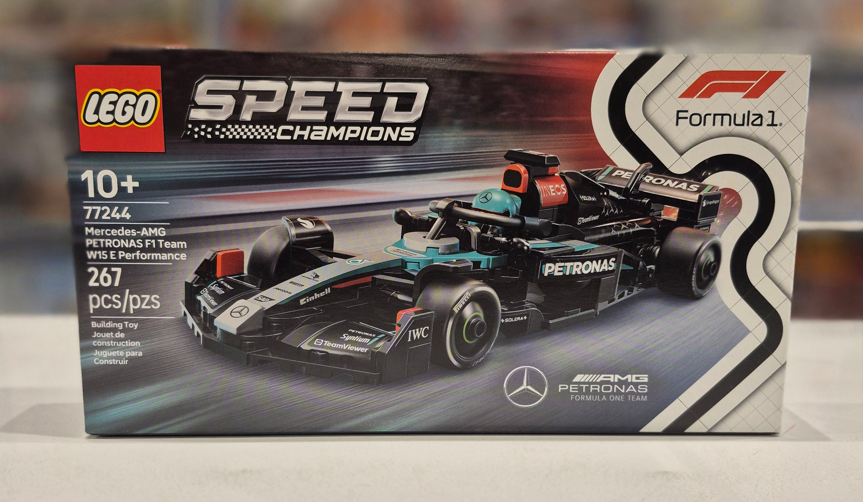 Mercedes-AMG PETRONAS F1 Team W15 E Performance, 77244