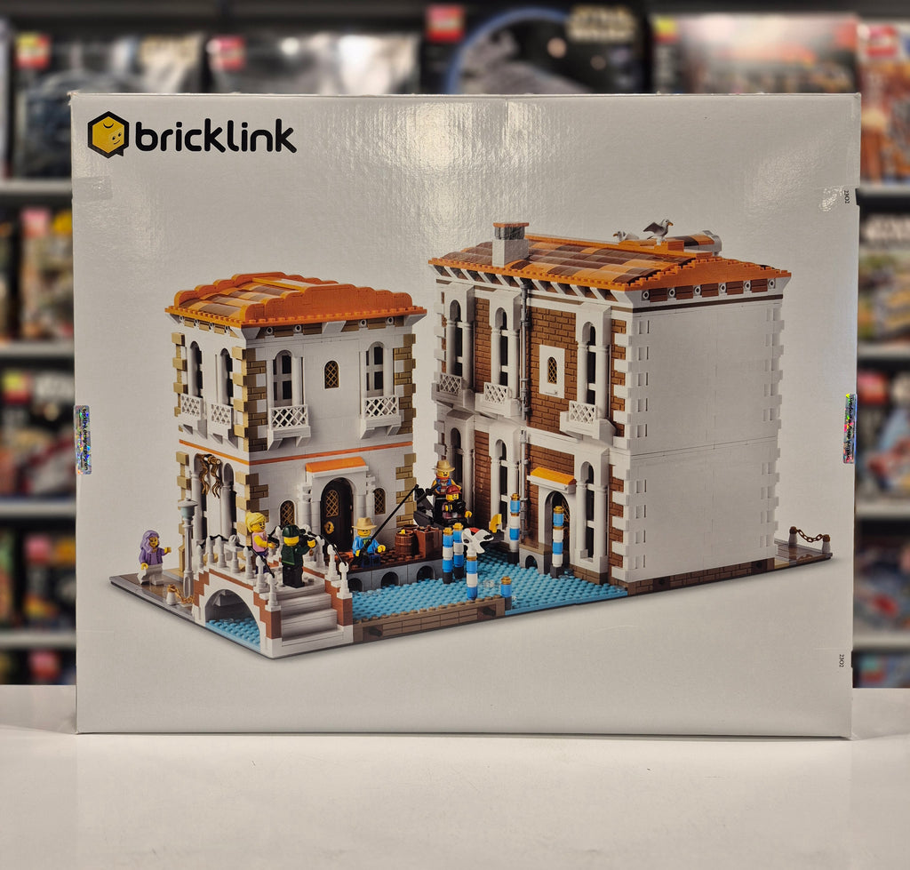 Venetian Houses, 910023