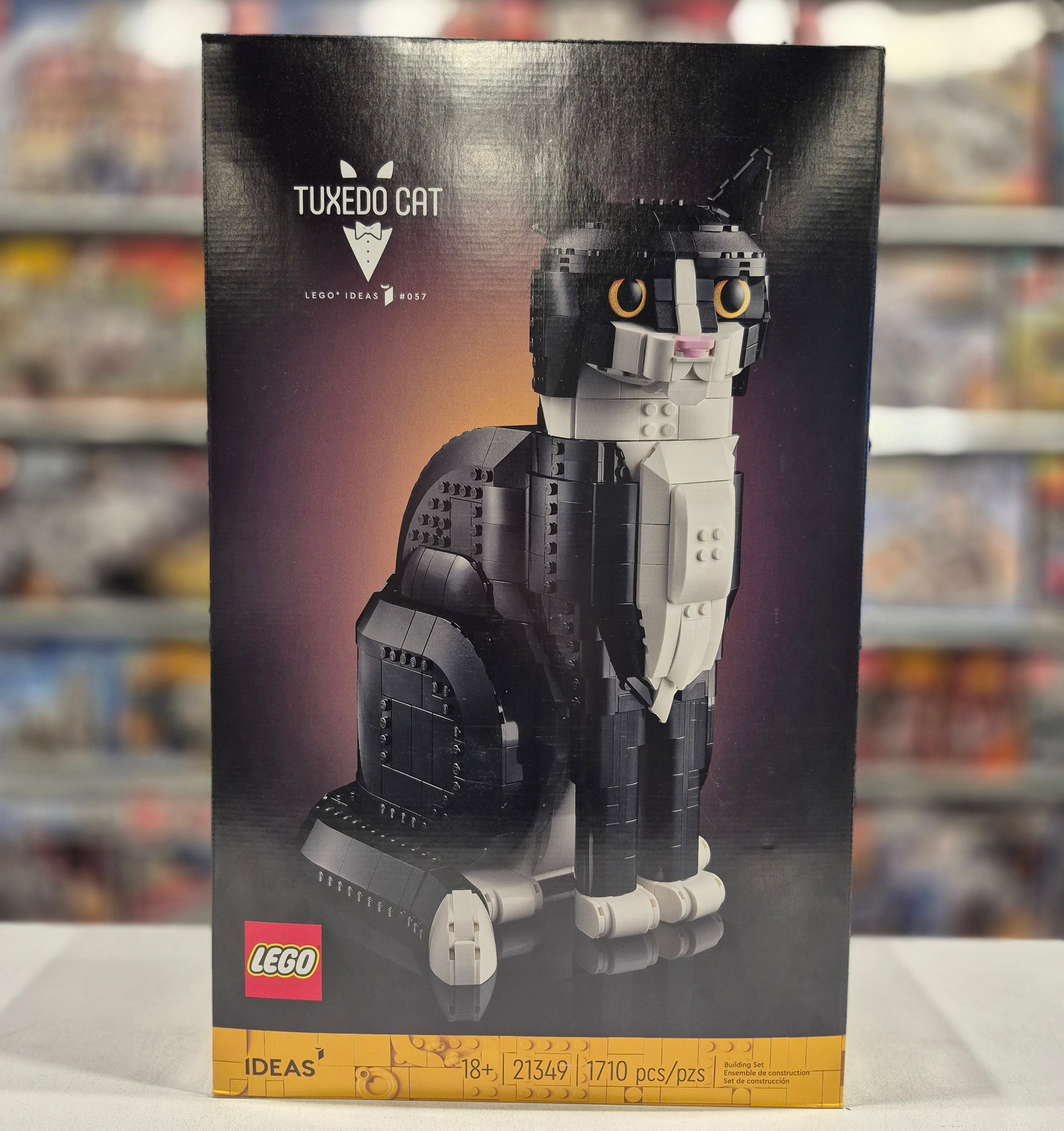 Tuxedo Cat, 21349