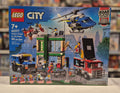 Police Chase at the Bank, 60317