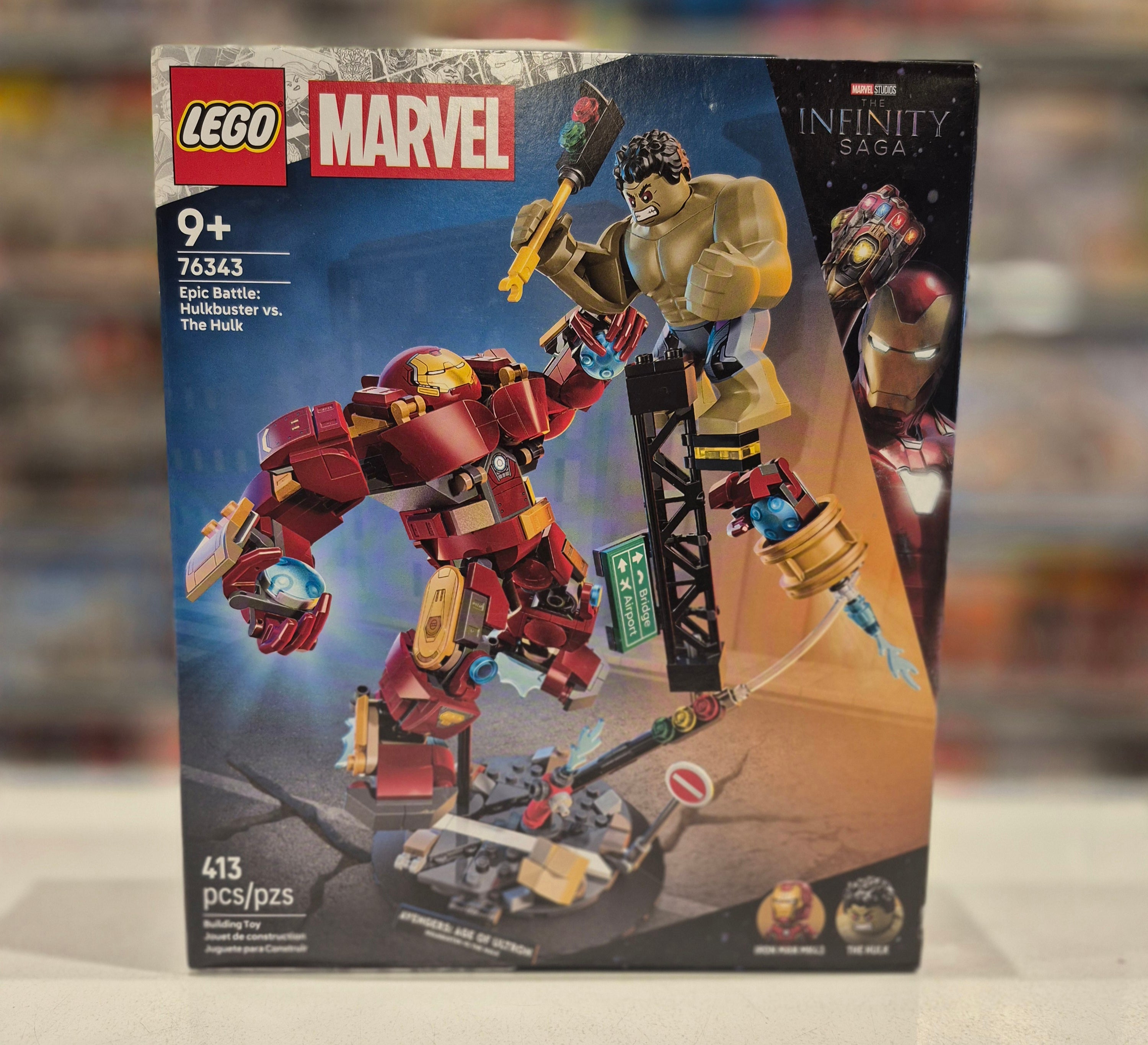 Epic Battle: Hulk Buster vs. The Hulk, 76343