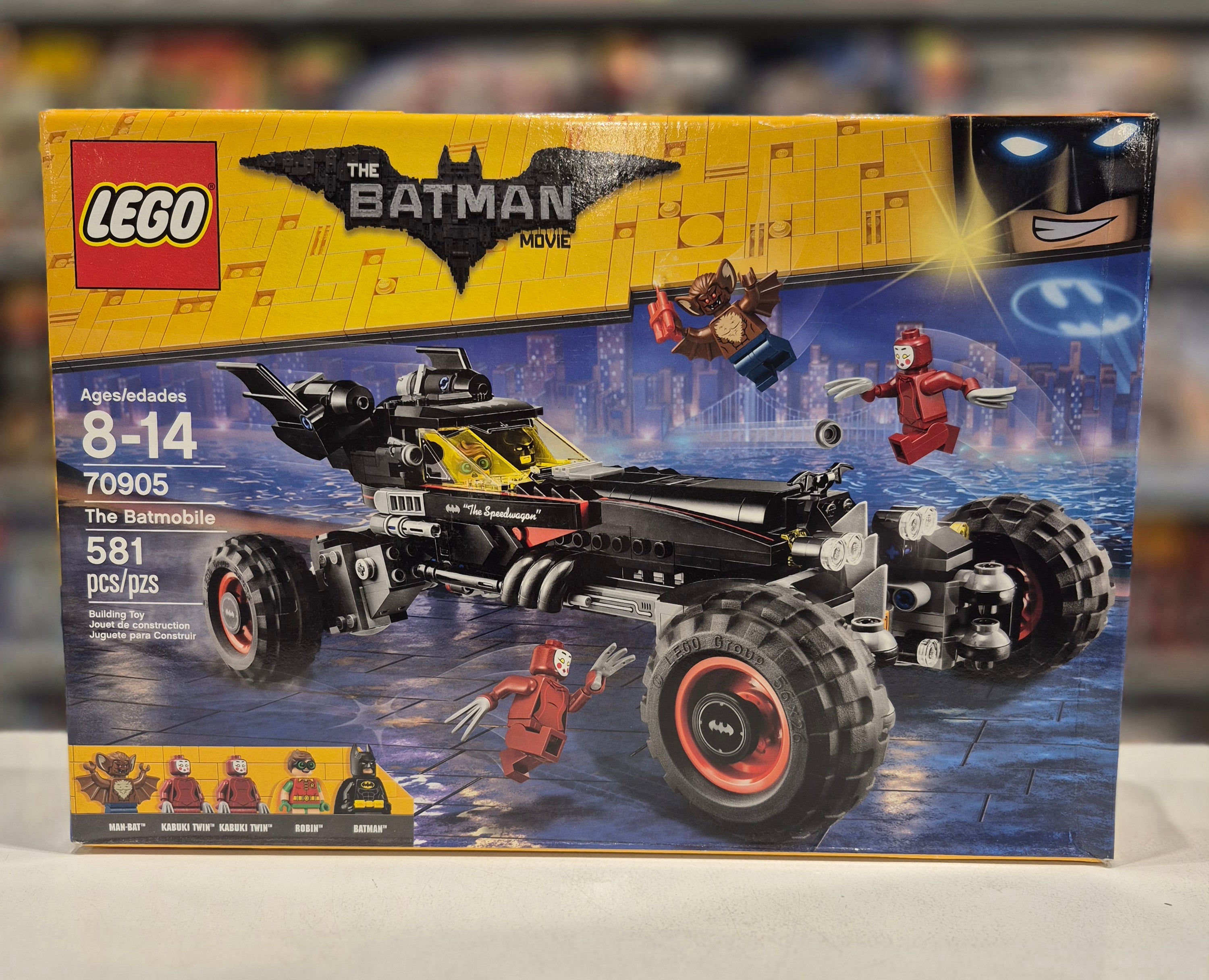 The Batmobile, 70905