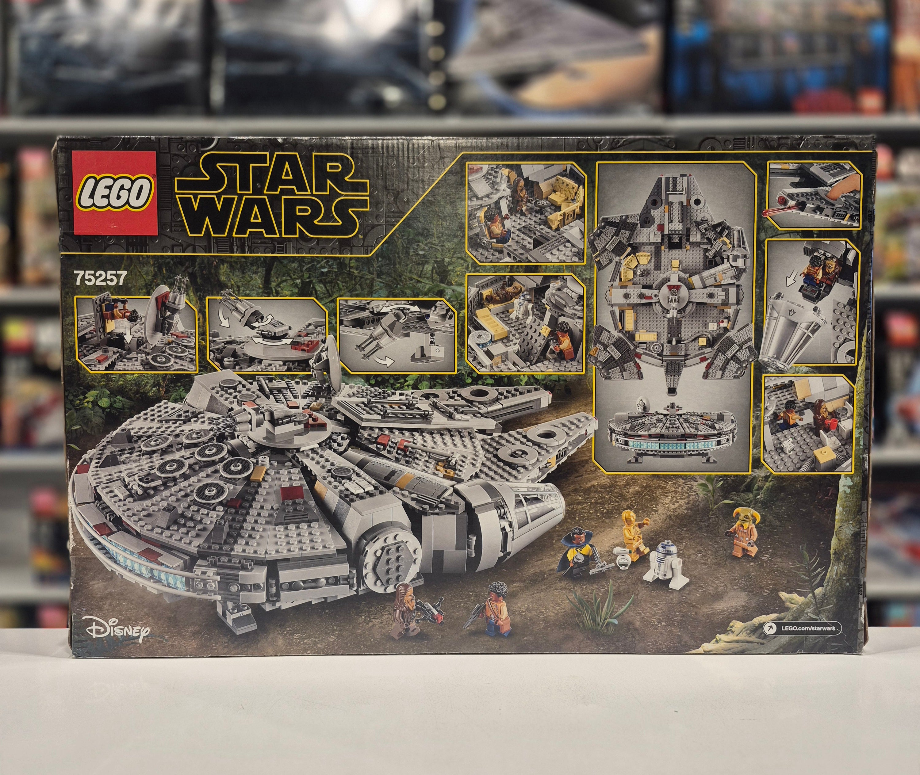 Millennium Falcon, 75257