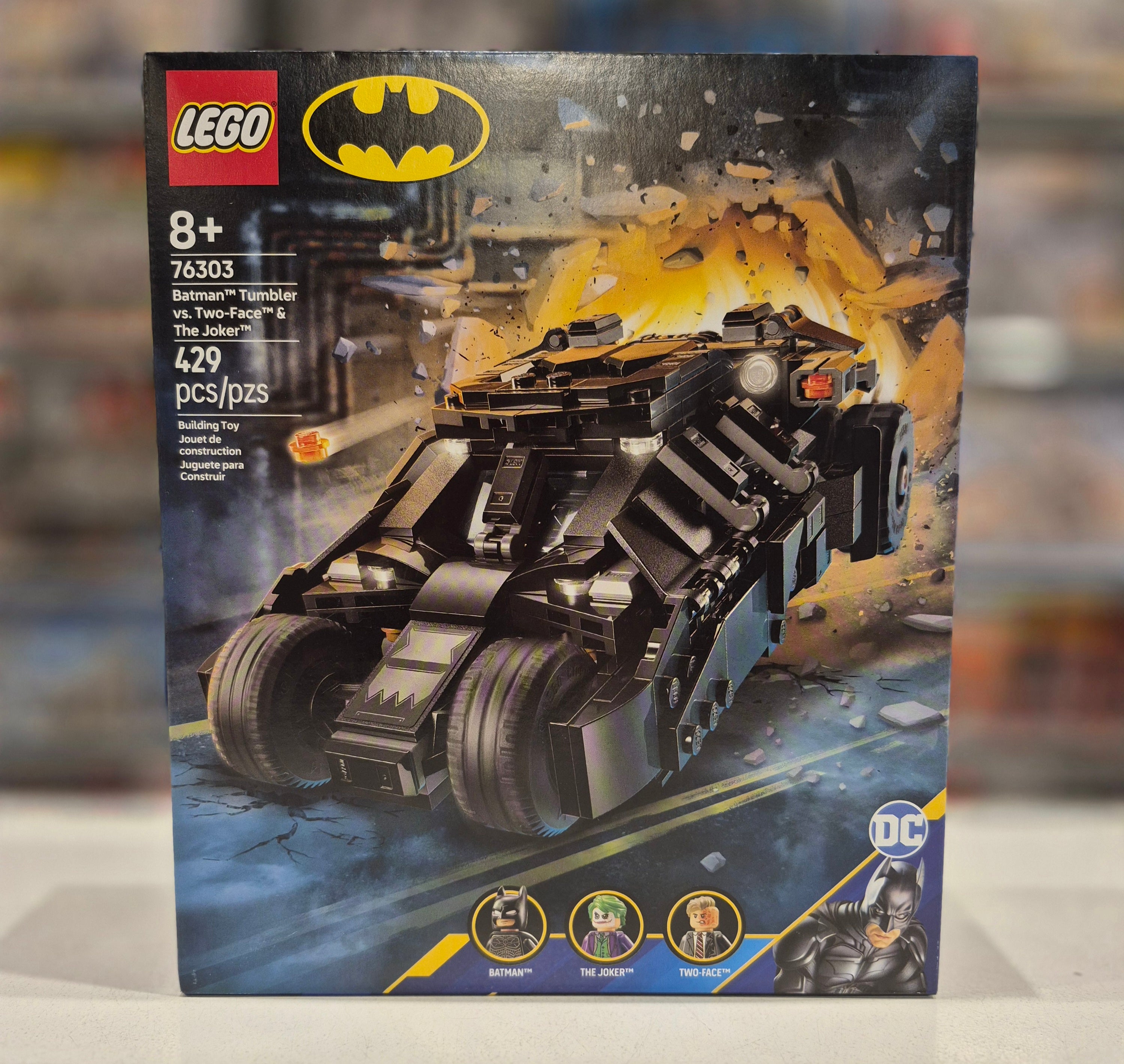 Batman Tumbler vs. Two-Face & The Joker, 76303
