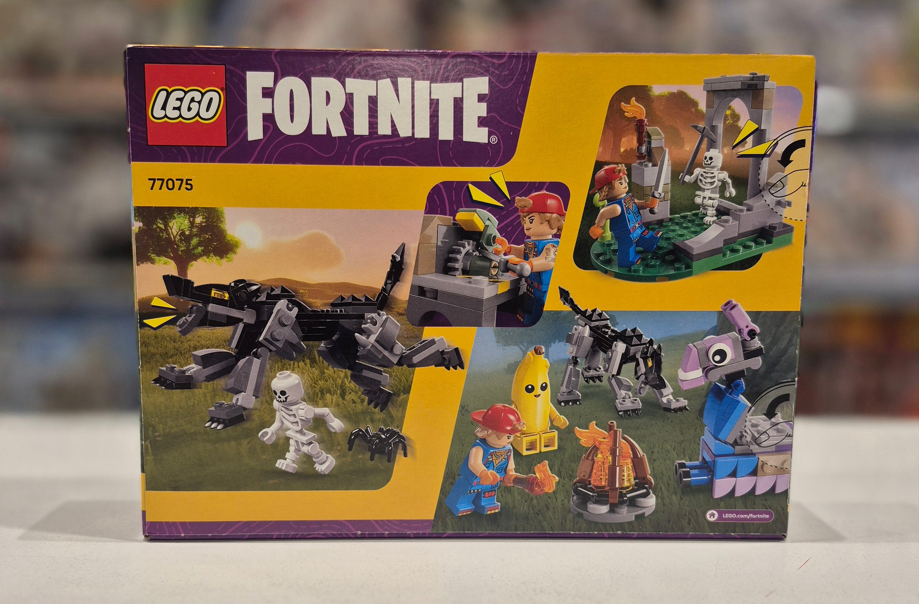 Peely & Sparkplug's Camp, 77075