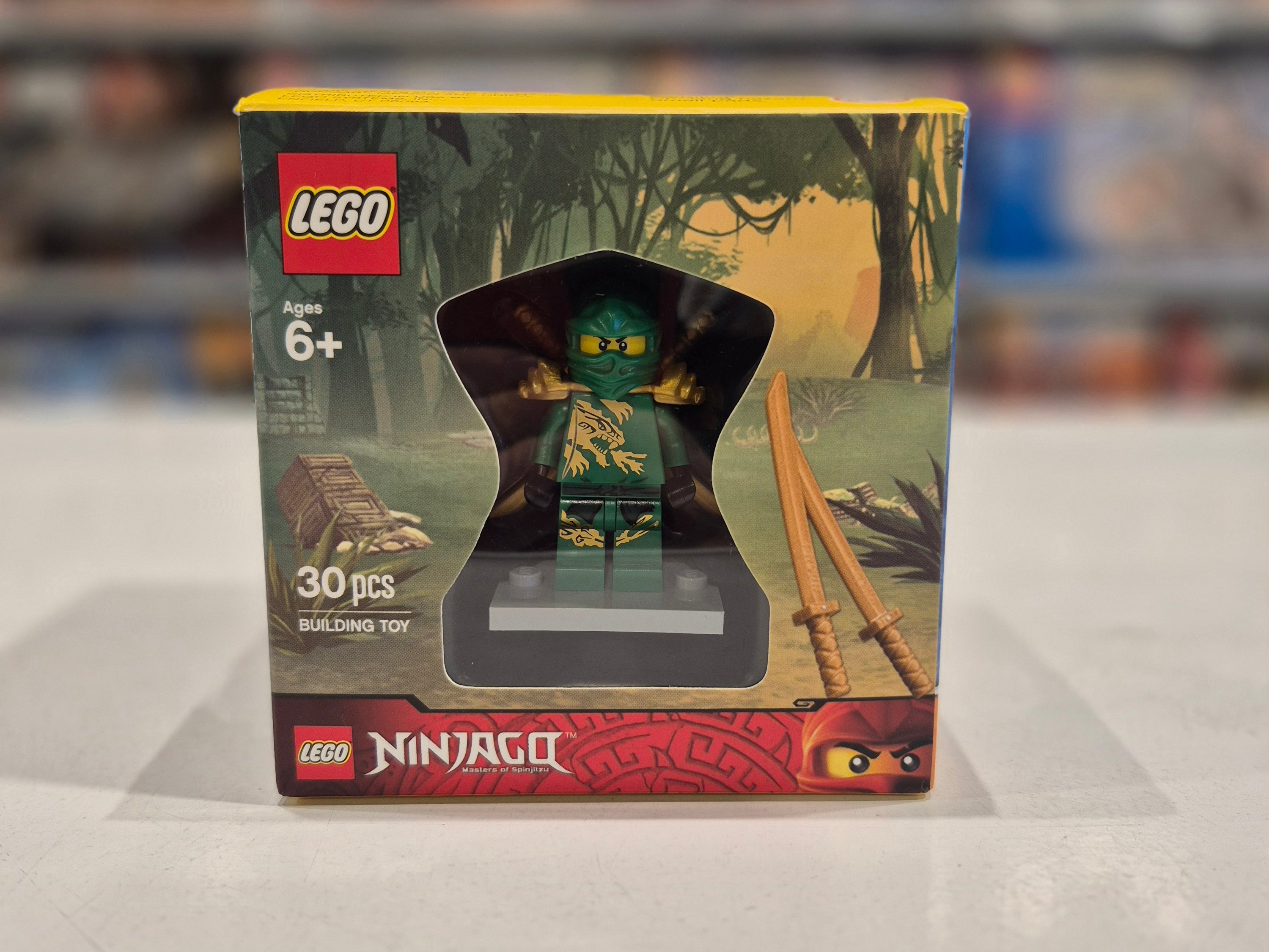 2014 Target Minifigure Gift Set, 5004076 (6106248)