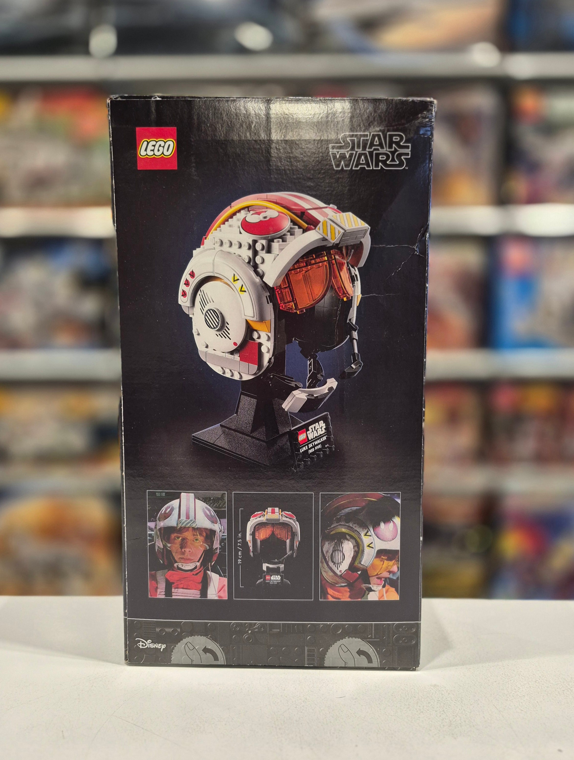 Luke Skywalker (Red Five Helmet), 75327