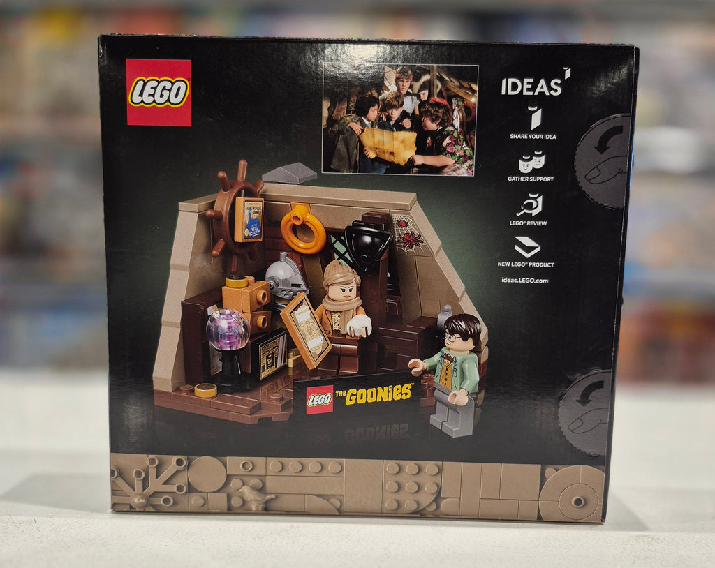 The Goonies: The Walshes’ Attic, 40773