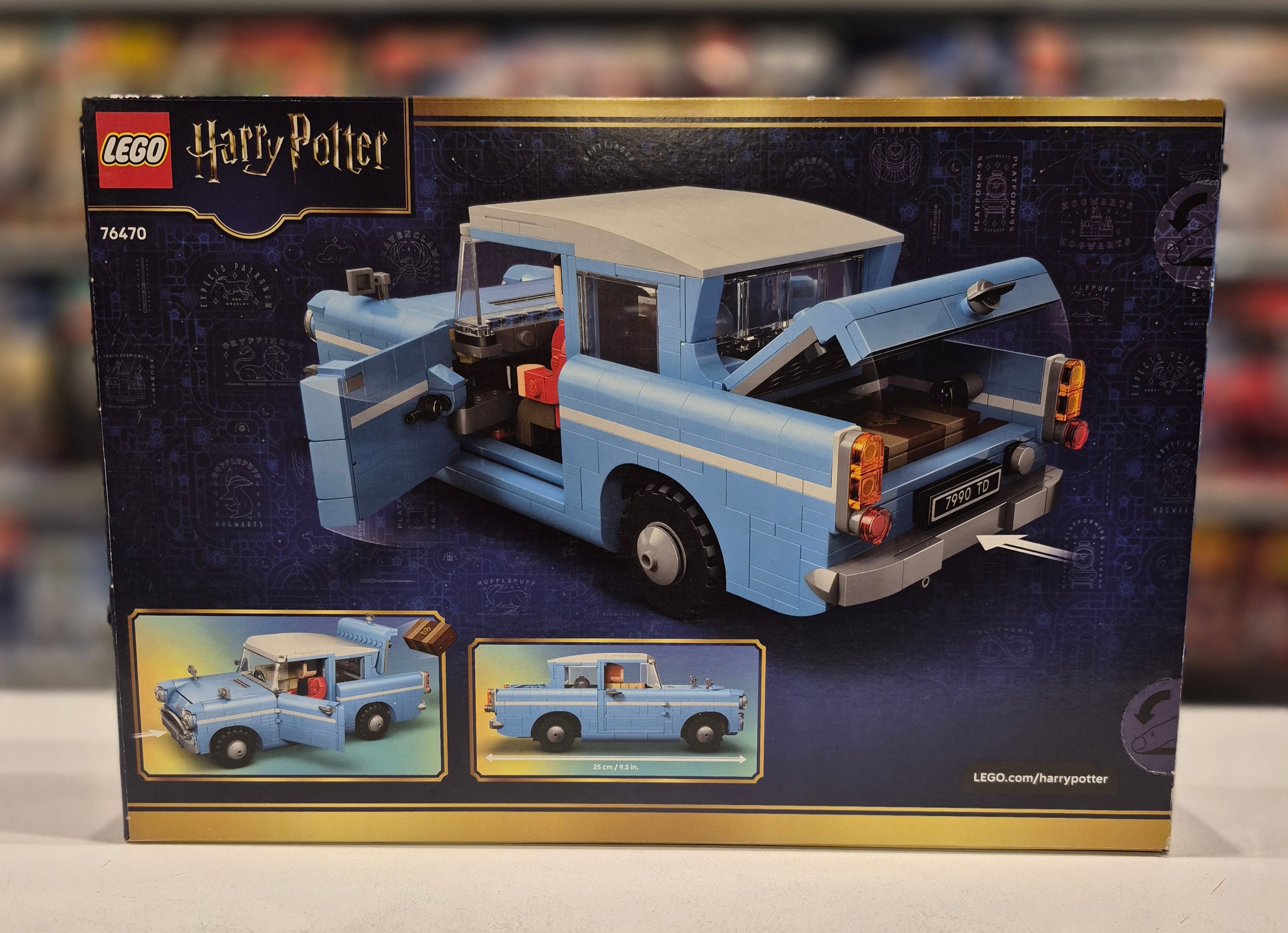 Enchanted Flying Ford Anglia, 76470