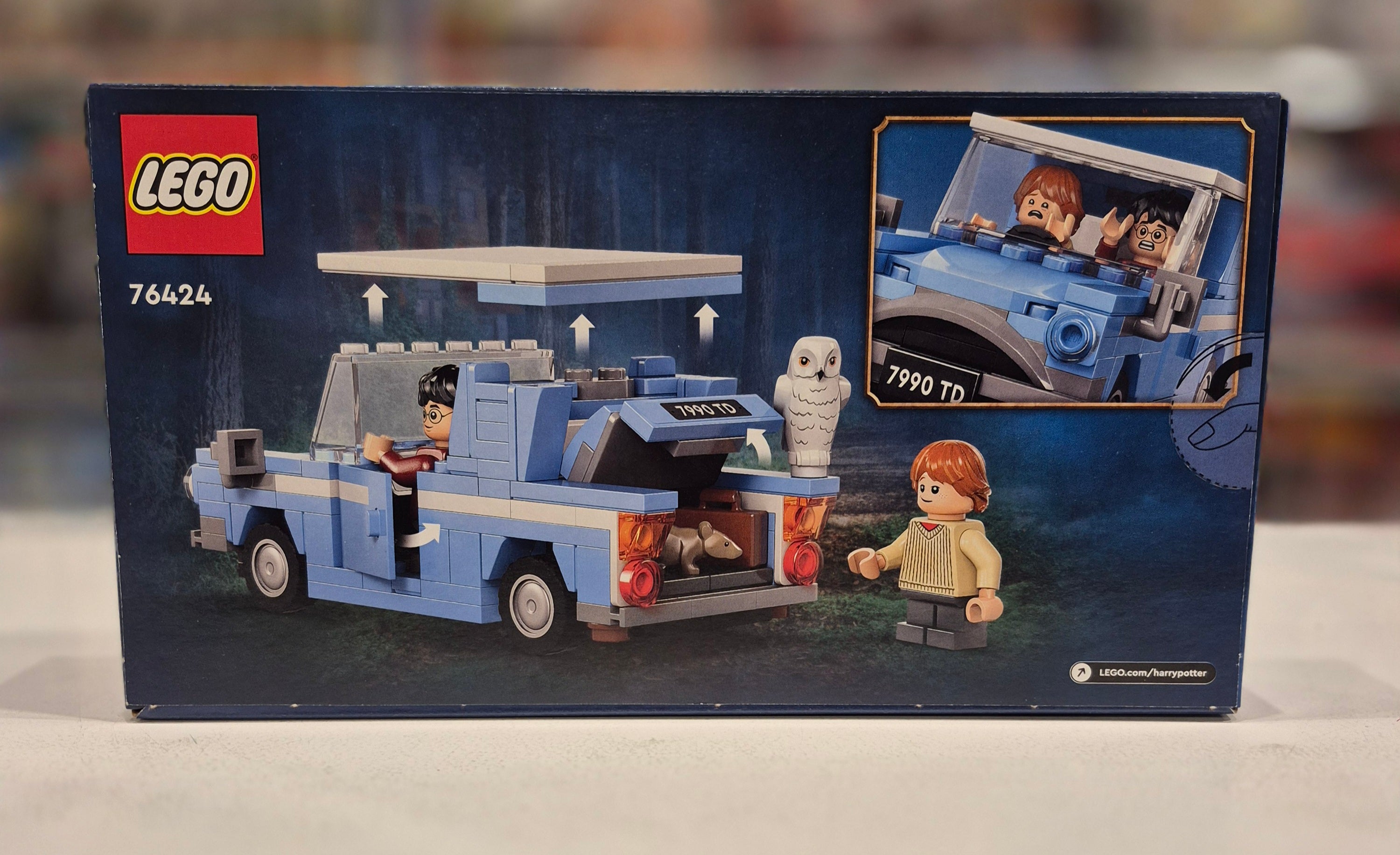Flying Ford Anglia, 76424